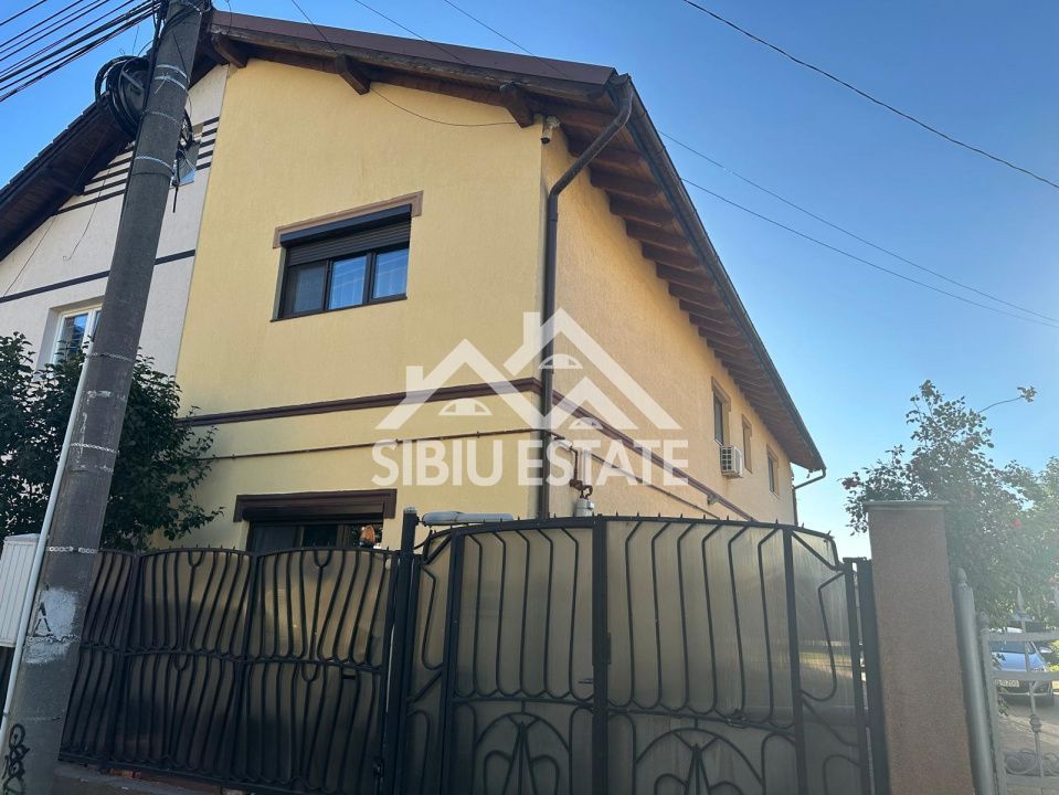 Casa tip duplex 5 camere 350 mp teren terasa cu zona gratar si pivnita - Poză 3
