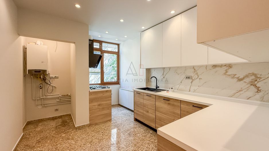 3 camere zona Capitale - Poză 21