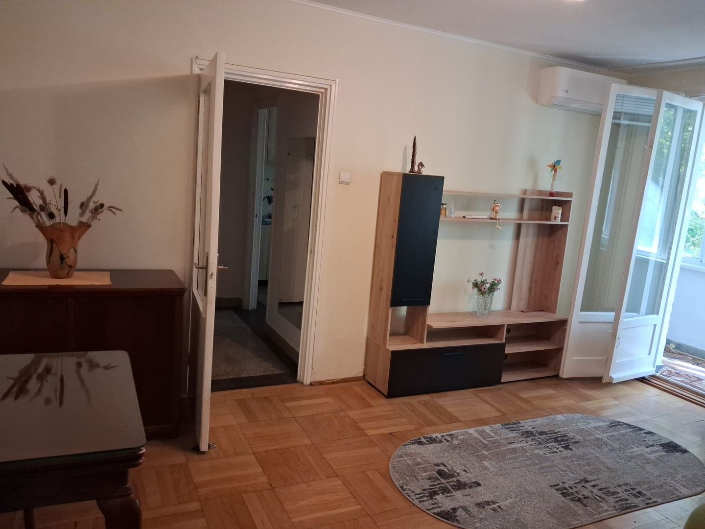 AP. 2 CAMERE- EROII REVOLUTIEI, BUCATARIE INCHISA, METROU, MODERN - Poză 1