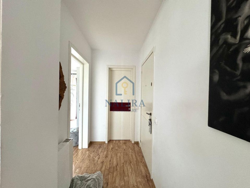 Apartament cu 3 camere de vanzare pe 2 nivele, spatios - Victoriei - Poză 2