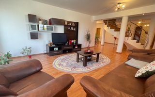 Casa individuala P+M,spatioasa in zona Mircea Cel Batran - Poză 2