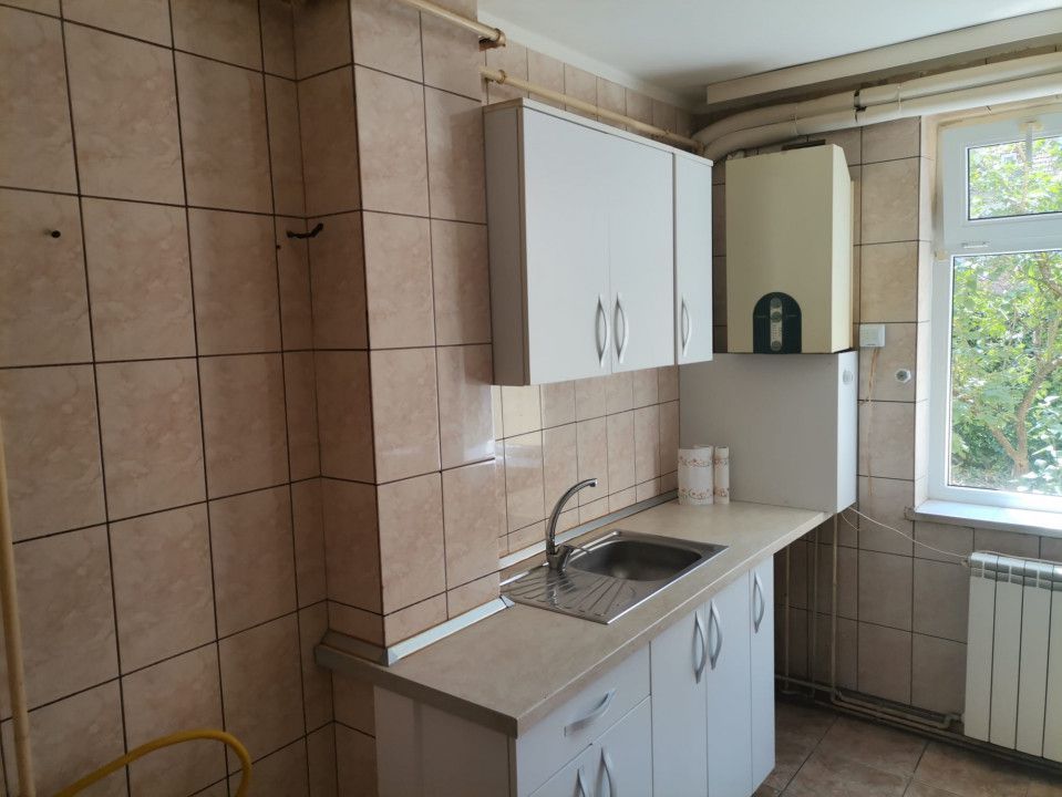 Vanzare apartament centru - Forum, parter - Poză 4
