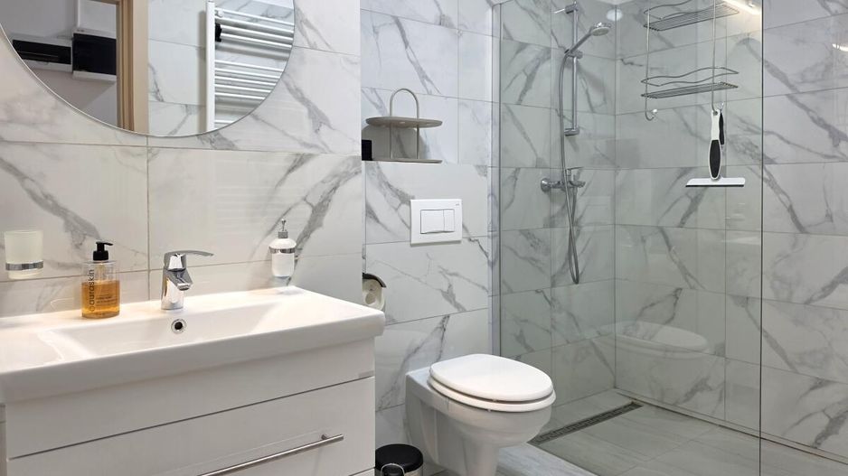 Piata Romana, 4 camere 138 MP total, Etaj 2/9, renovat - utilat, liber - Poză 17