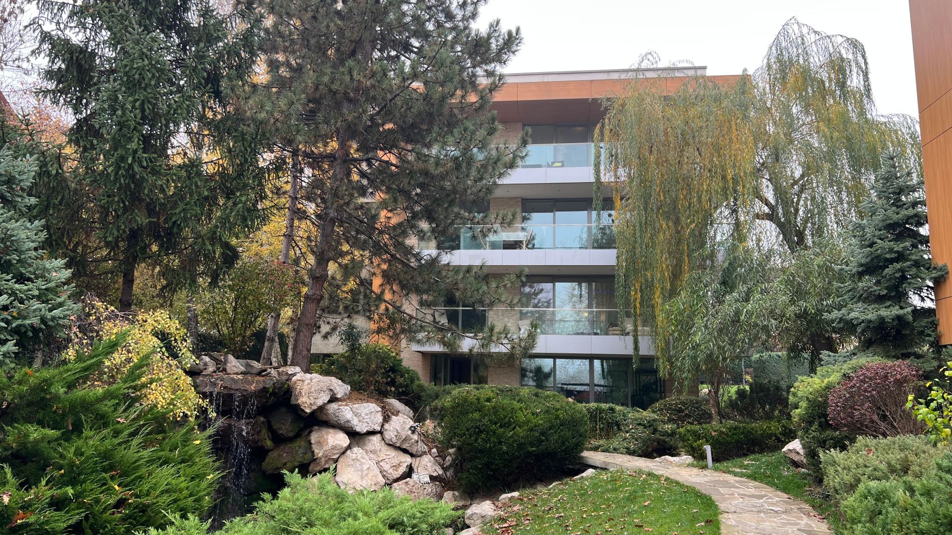 Penthouse 4 camere |  vedere catre lac | piscina privata si salata de fitness - Poză 3