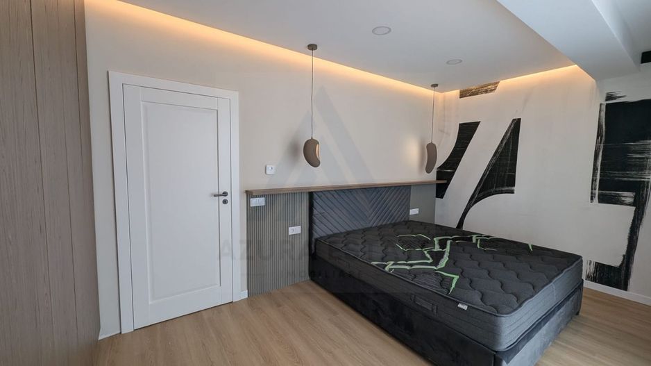 Penthouse premium spatios 120 mp terasa 88 mp etaj 3  zona Lazaret - Poză 4