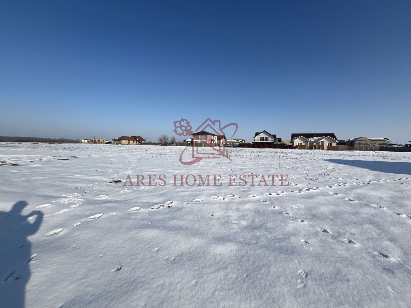 Teren intravilan cu toate utilitatile. Mosnita Veche - Poză 4