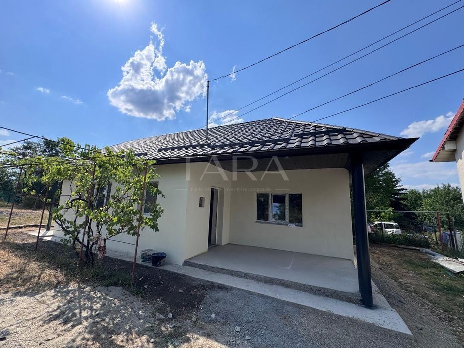 Casă  de vânzare în Someseni - Poză 3