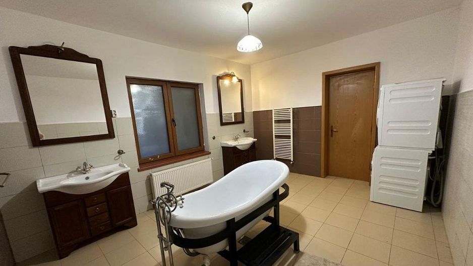 Casa individuala 4 camere | Ghermanesti | 200 mp | Teren 1400 mp | Cladire anexa - Poză 14