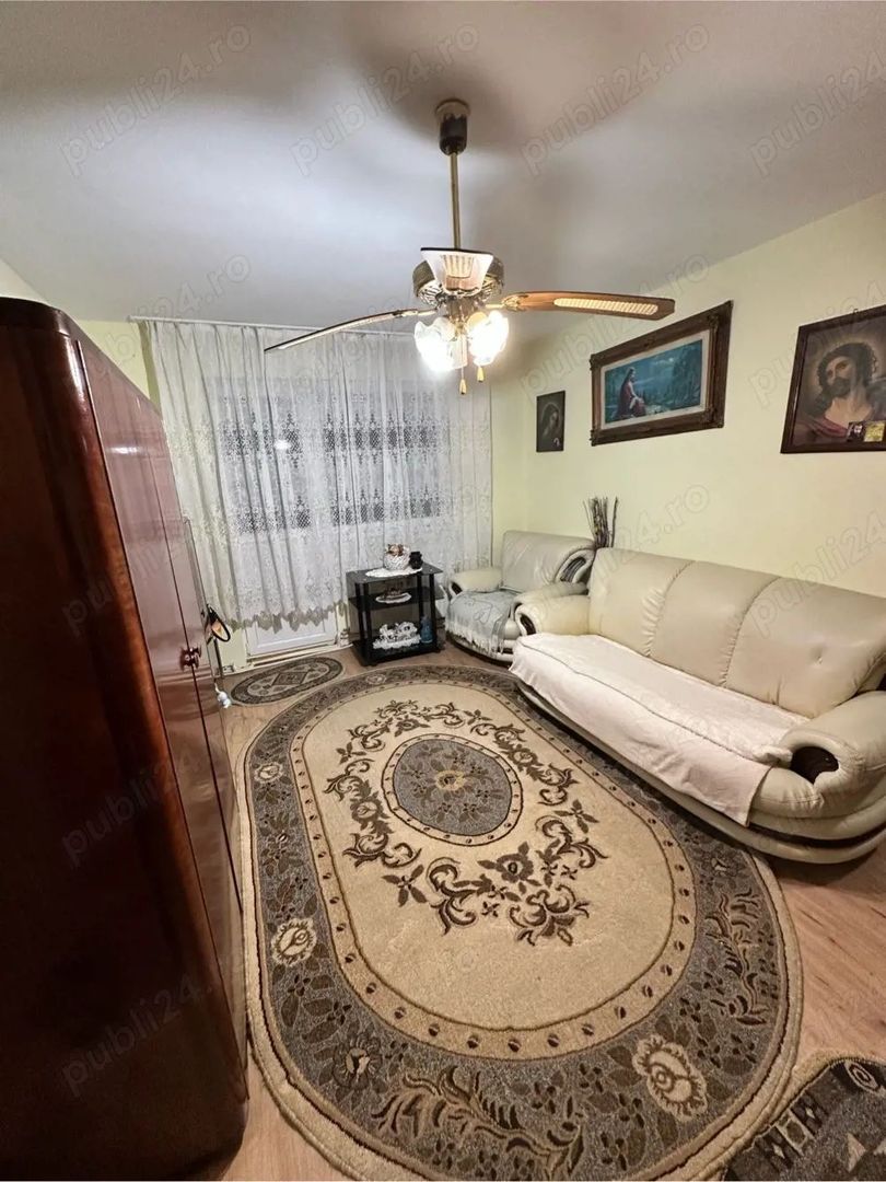 BRASADAS vinde ap 2 cam cu balcon etaj 2/3 Botizului. - Poză 5