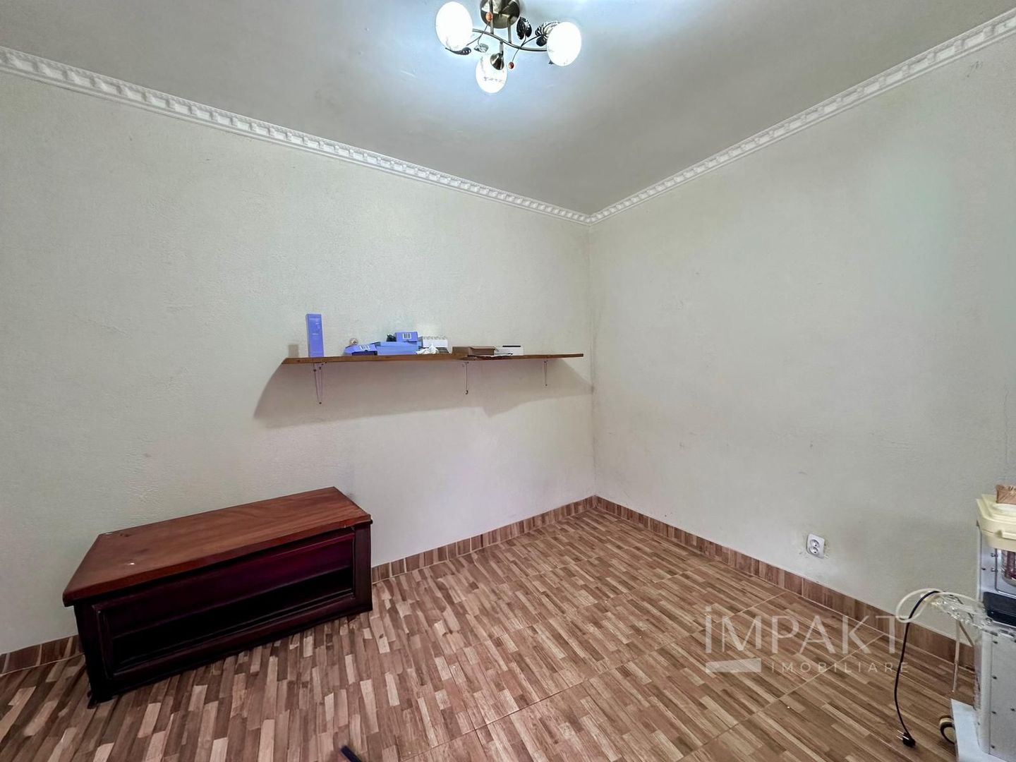 Spațiu comercial ultracentral, vad excelent, 7 încăperi - Poză 11