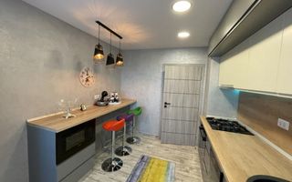 Apartament de Lux cu 2 Camere, Vedere la Bulevard, Zona Unirii-Burebista. - Poză 10