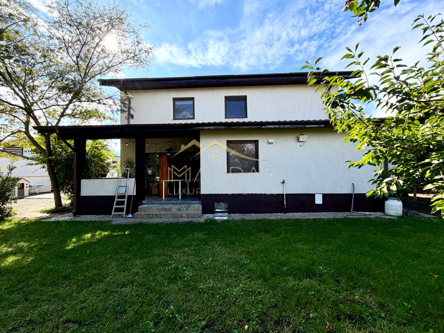 Vila *P+1* // 5 camere // 154 mp utili // teren 700 mp // Corbeanca - Poză 1