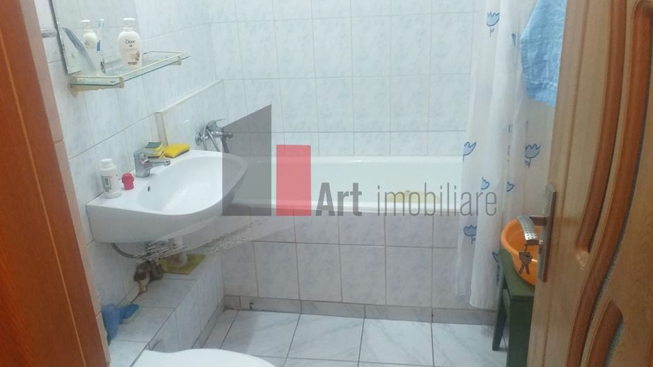 2 camere Basarabia - Stadionul National - Poză 11