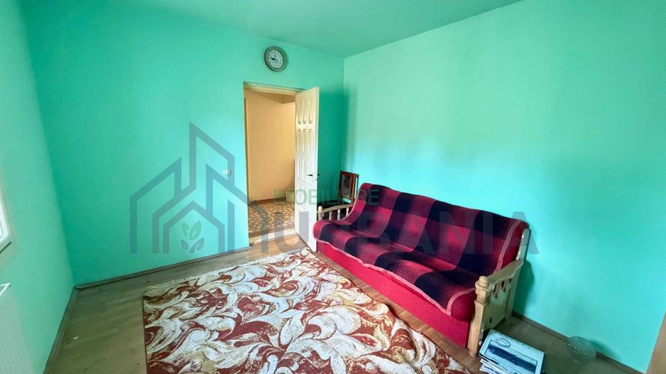 Casă de vânzare în Bucium - Bârnova, zonă centrală - Poză 5