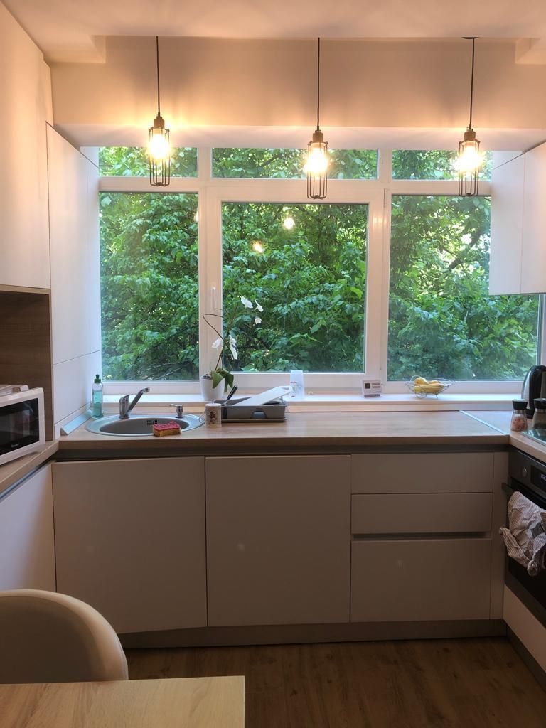 Apartament spaţios cu 2 camere decomandate, Str. Louis Pasteur, Cart.Zorilor - Poză 2