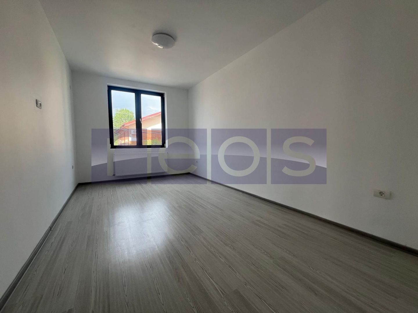 INCHIRIERE VILA P+2+M | NEMOBILATA | ZONA MIHAI BRAVU - Poză 6