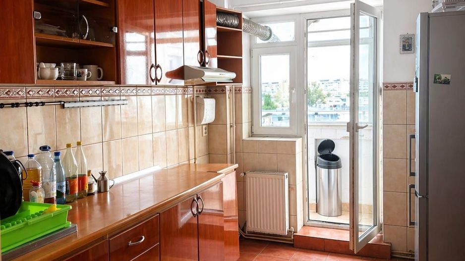 De vanzare apartament cu 4 camere, Dunarea Mall, 95.000 euro - Poză 4
