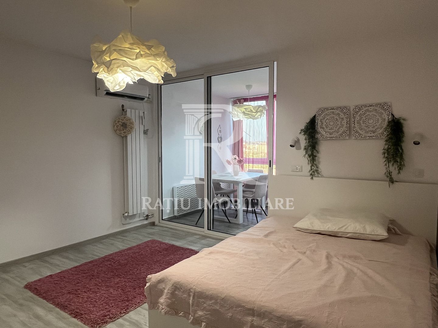 Apartament tip Studio | Vedere Panoramica | Ascensor | Rogerius | Oradea - Poză 2