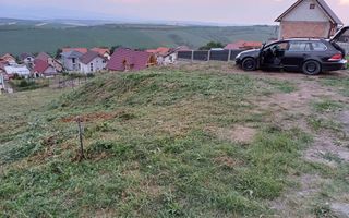 Teren intravilan 490 mp I Șura Mare I utilități la stradă I pretabil construcție - Poză 1