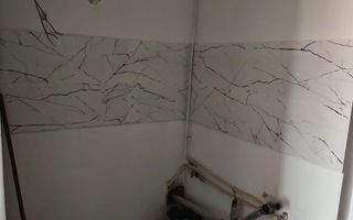 Garsoniera 22 mp,transformata din camera de camin,recent renovata. - Poză 5