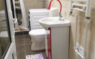 Casă cu 4 camere și curte generoasă în cartierul Coiciu - Poză 6