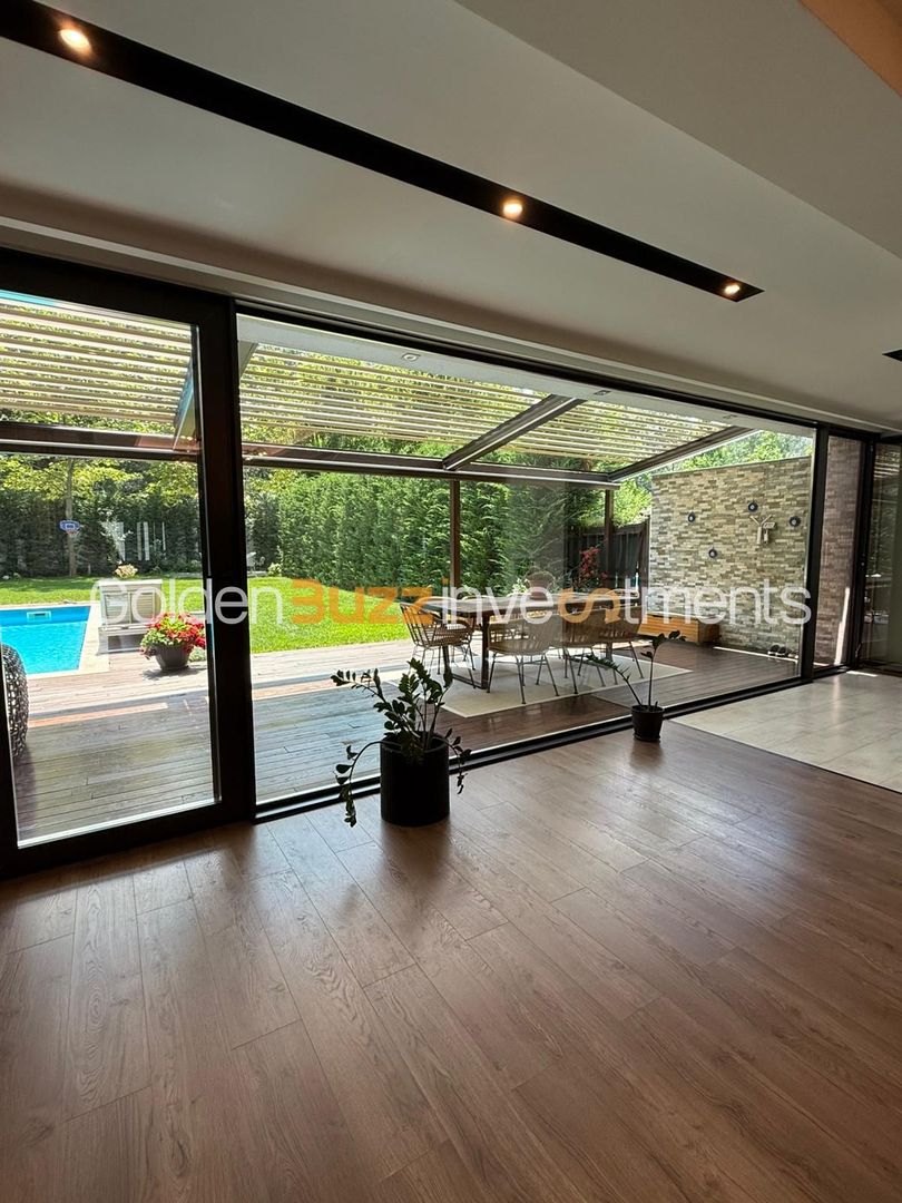 Vilă individuală cu piscină și 9 camere în Pipera, București - Poză 11