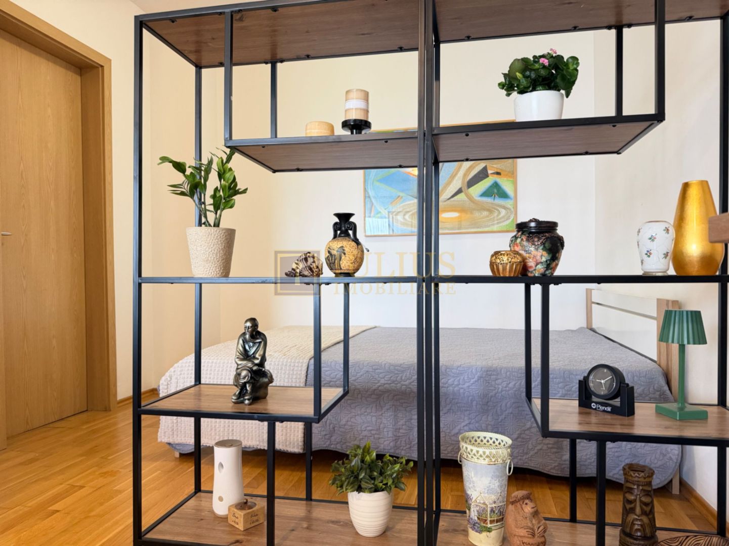 Toronto Residance, 1 camera, spatios, centrala proprie., aer conditionat, lift. - Poză 11