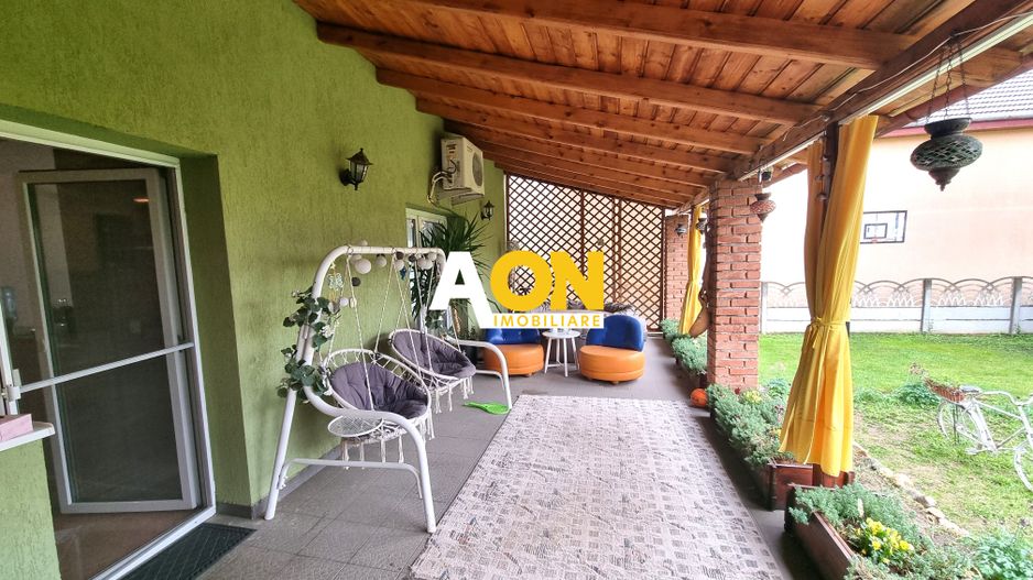 De vanzare casa 5 camere , 886mp teren, zona Alba-Micesti - Poză 15