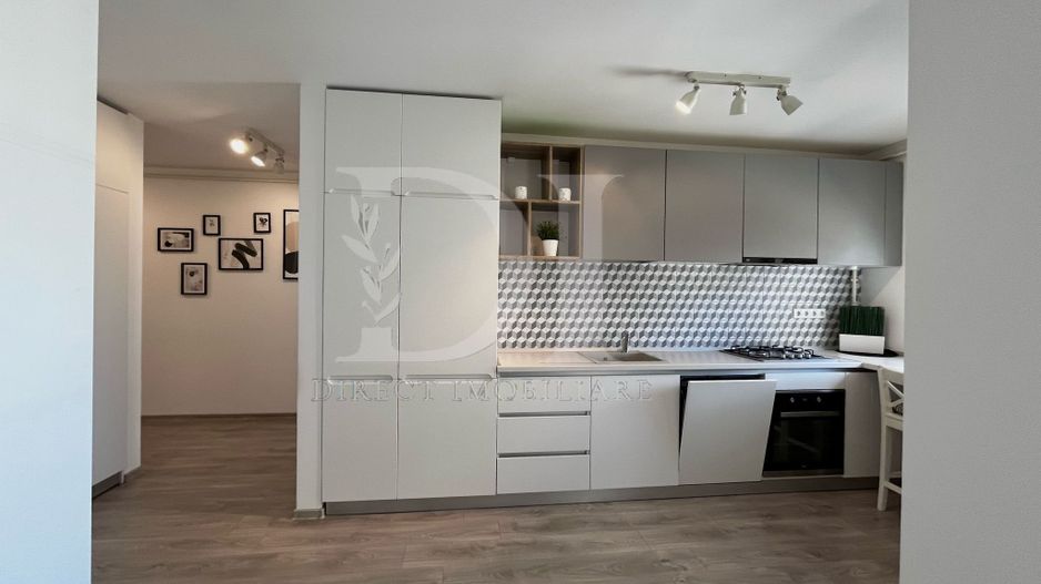 Apartament cu 2 camere semidecomandat , 57 mp, în zona BMW - Poză 1