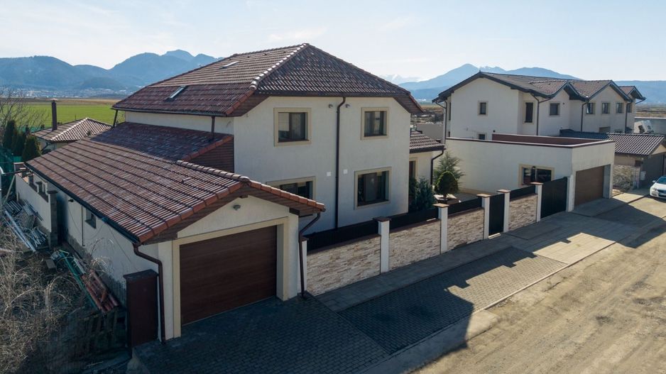 Casa 6 dormitoare+4 bai -1500 mp teren-Sacele - Poză 40