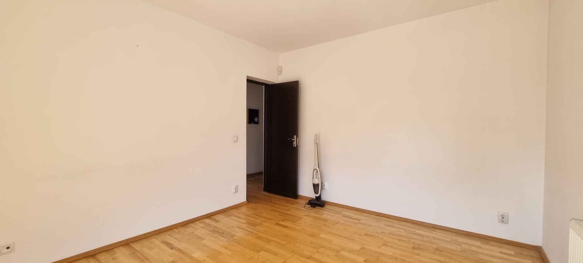 Casă individuală 4 camere - Poză 8