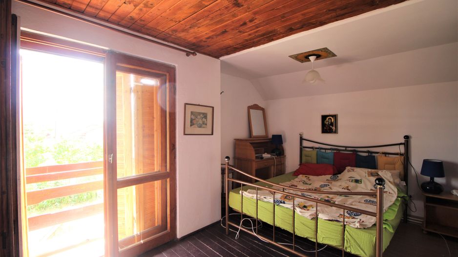 Casa deschidere lac 14 metri teren 878 mp in Samurcasi Crevedia Buftea - Poză 9