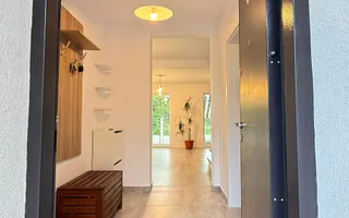 Casă Modernă de Închiriat în Otopeni | Ana Aslan | Curte Privată - Poză 17
