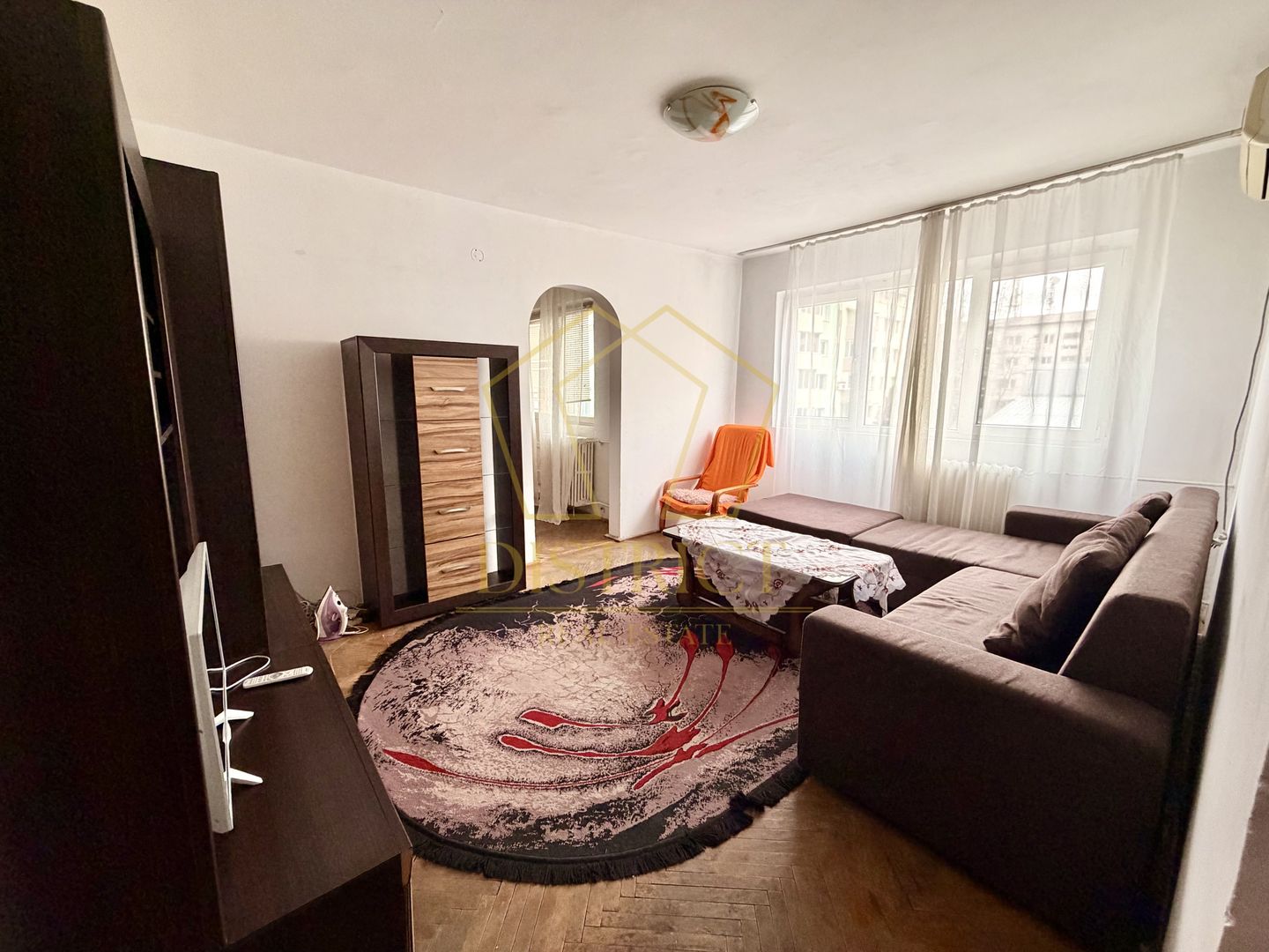 Apartament semidecomandat cu 3 camere | Etaj 2 | Girocului - Poză 2