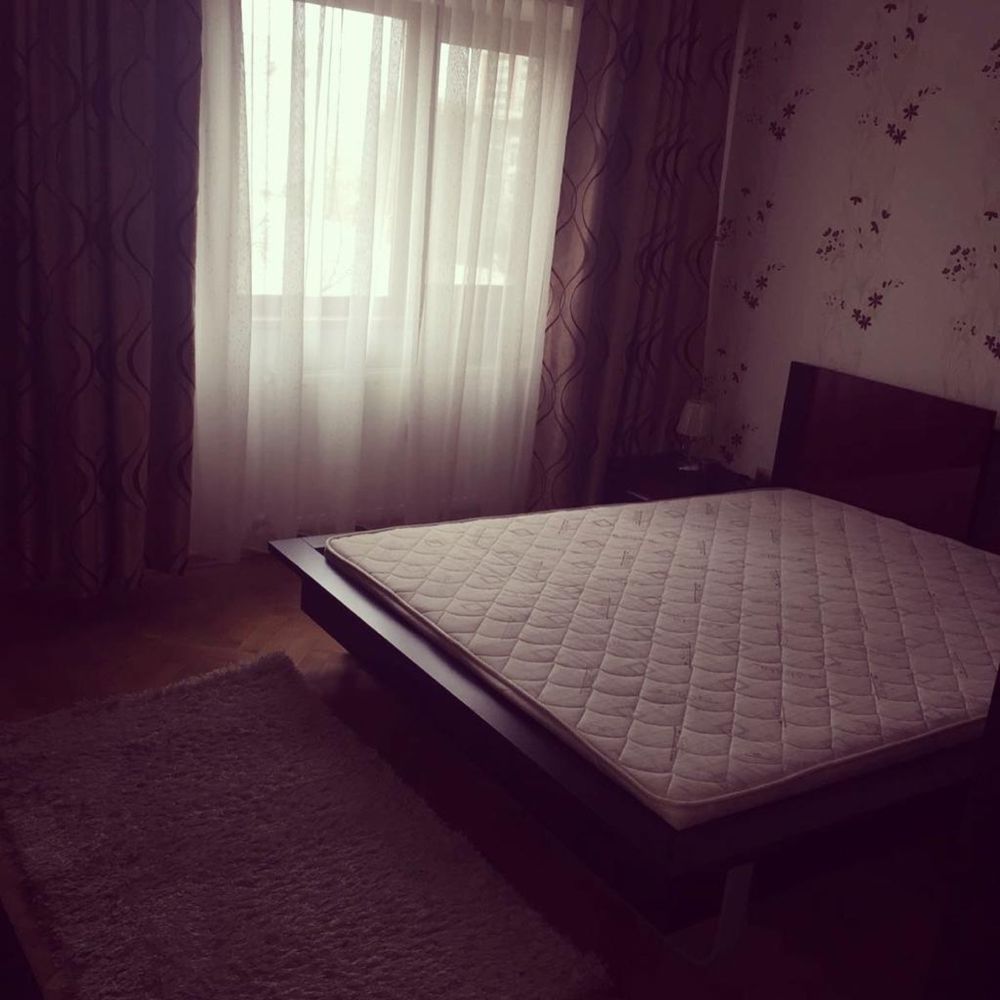 De inchiriat apartament zona centrala – langa faleza - Poză 1