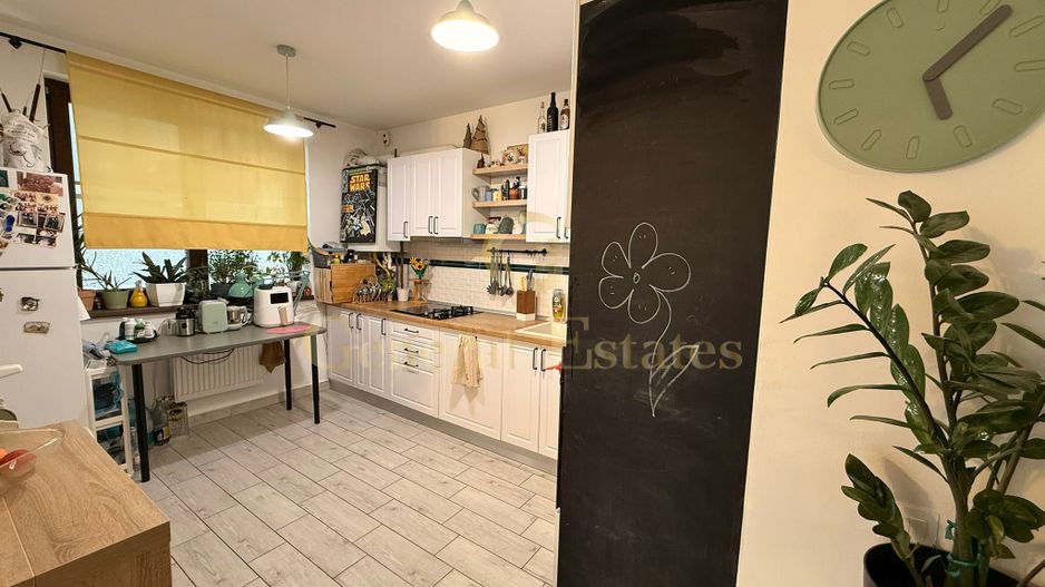 Apartament nou, luminos, cu curte proprie și parcare inclusă - Poză 7