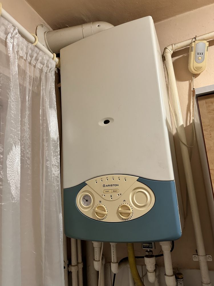 BRASADAS vinde ap 2 cam Botizului etaj 2 cu balcon - Poză 8