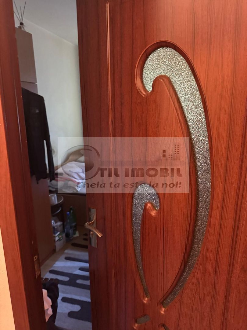 Apartament 4 camere 68 mp zona Dacia 120.000 € - Poză 3