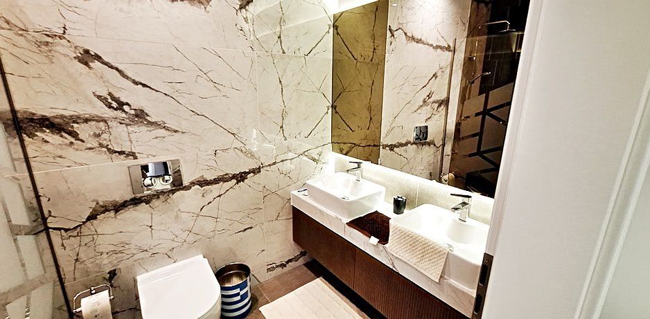 Penthouse cu terasa si jacuzzi in zona Coresi 2000 euro/luna - Poză 14