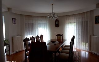 ageuropa.ro vinde casa 16 camere teren 1500mp in zona ULTRACENTRALA. - Poză 10