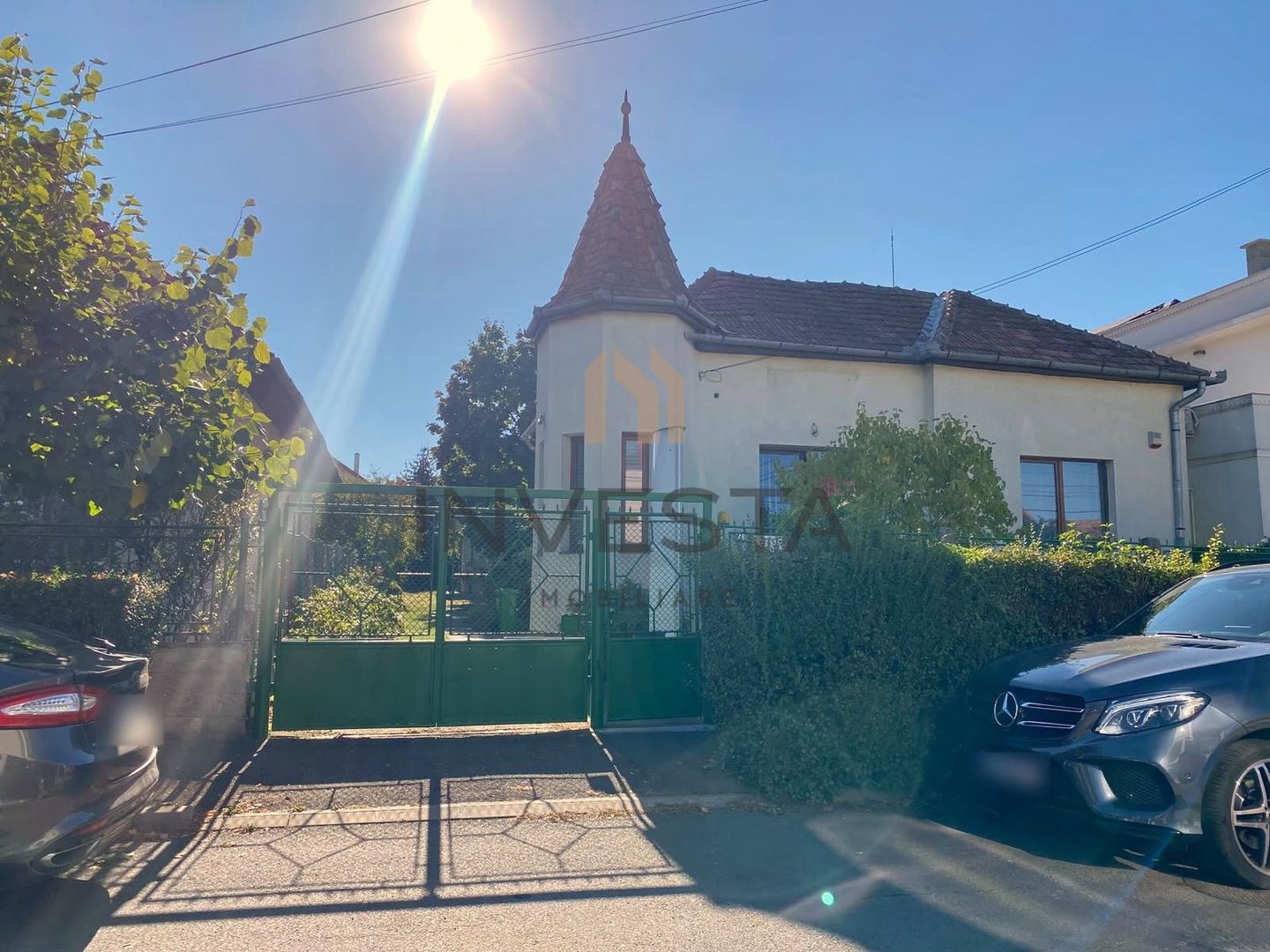 Casa deosebita cu 5 camere de inchiriat in cartierul Andrei Muresanu! - Poză 1