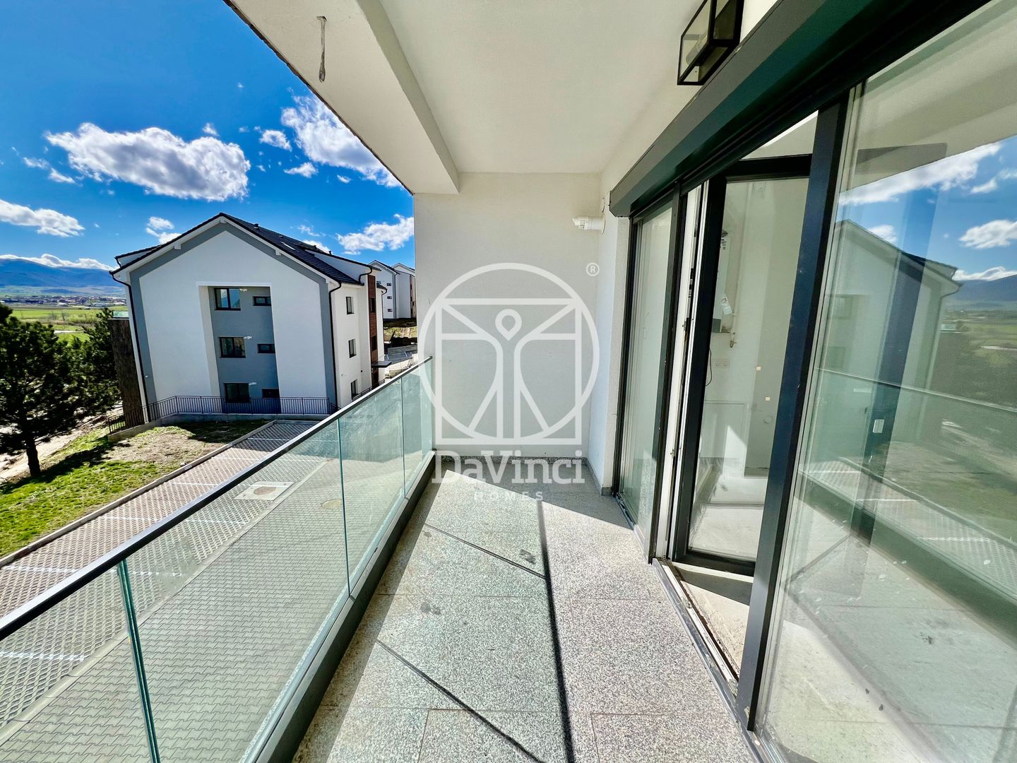 Apartament 2 camere, finisat la cheie, aer cond. (NCL-1A-L-ap.1) - Poză 5