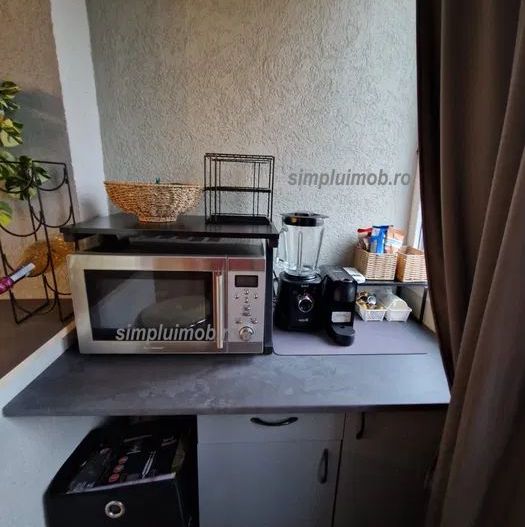Metrou Dristor garsoniera mobilata renovata - Poză 4