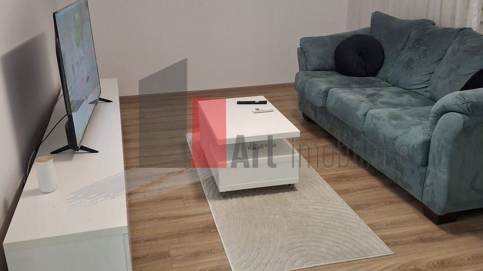 Apartament cu 2 camere-1 Decembrie-Nicolae Teclu-cu centrala+loc de parcare - Poză 1