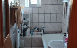 Apartament spațios cu 3 camere, 78 mp, 2 băi și 2 balcoane – Vlahuta - Poză 5