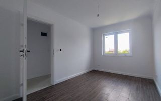 Duplex nou – 142 mp utili, 300 mp teren, Șag - Poză 15
