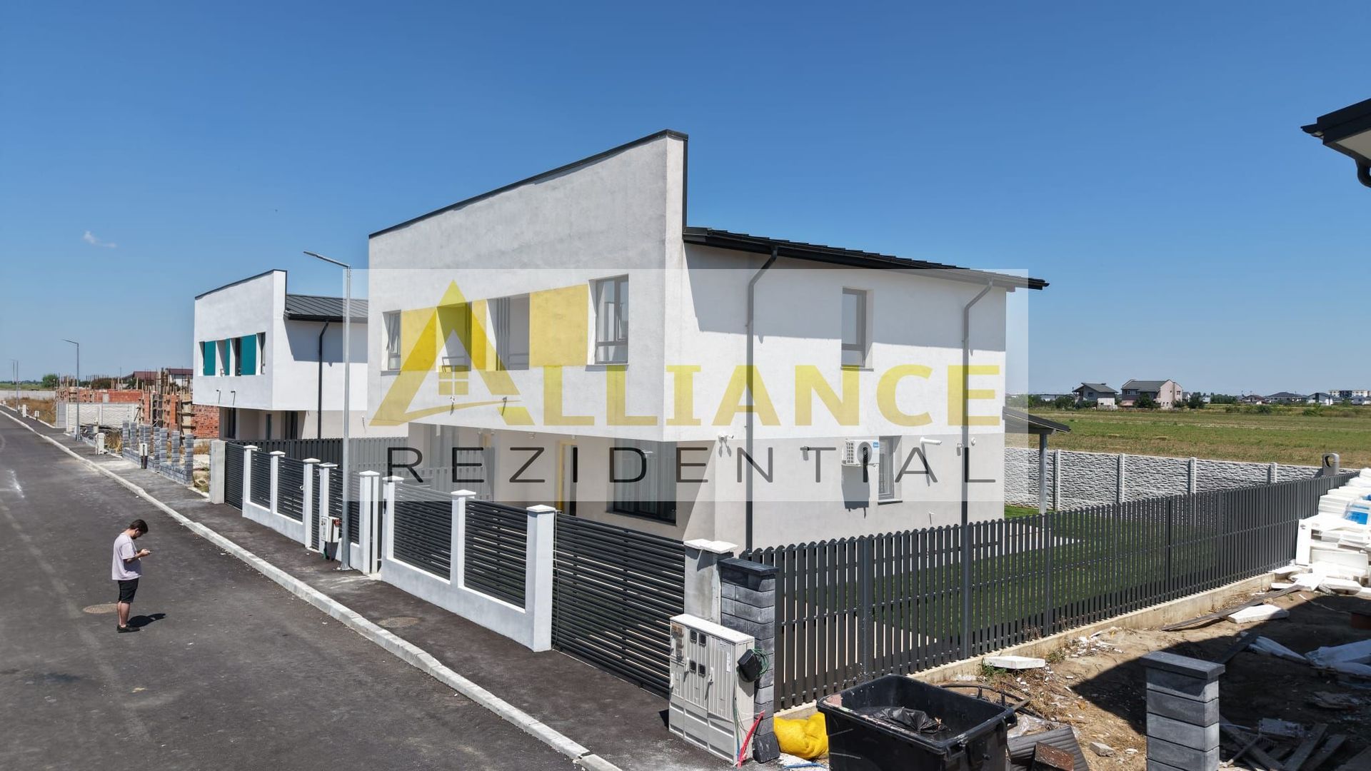 Vila de vanzare-4 camere-2 bai - Poză 4