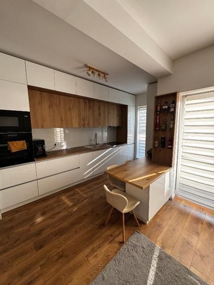 Mobilat si utilat modern - Poză 1