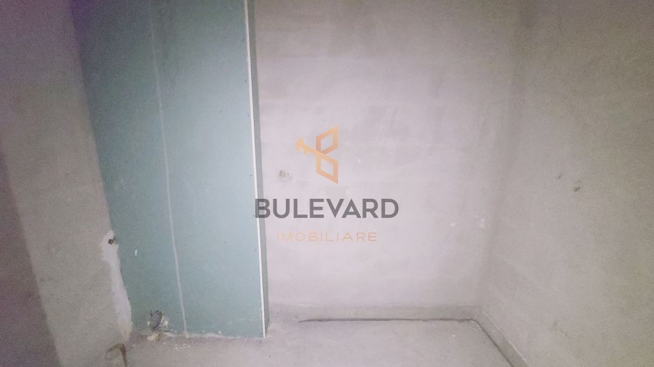 Apartament cu 2 camere+tersa de 20 mp, zona Vivo!! - Poză 6