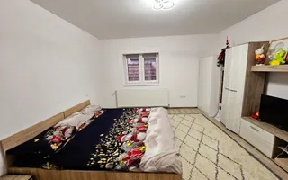 Casa cu doua corpuri, 5 camere, 1580 mp teren, Dealul Furcilor - Poză 14